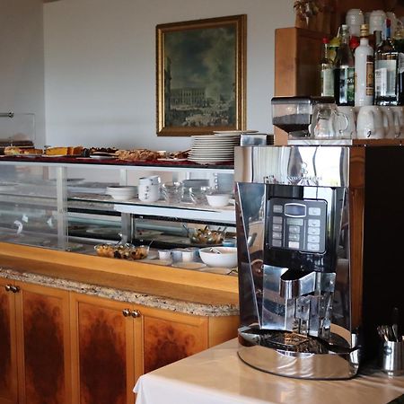 Albergo Alla Pineta Montebelluna Buitenkant foto
