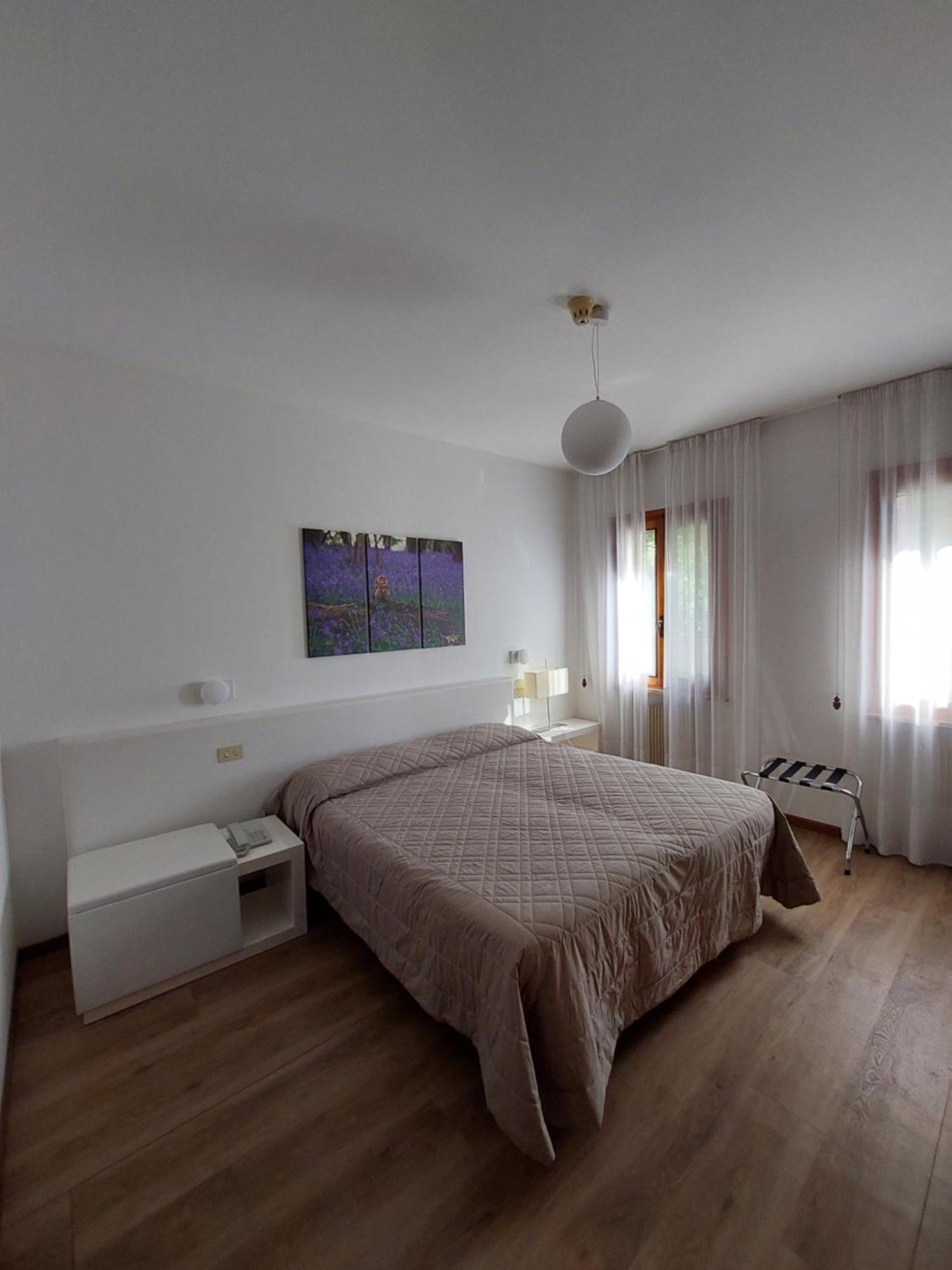 Albergo Alla Pineta Montebelluna Buitenkant foto
